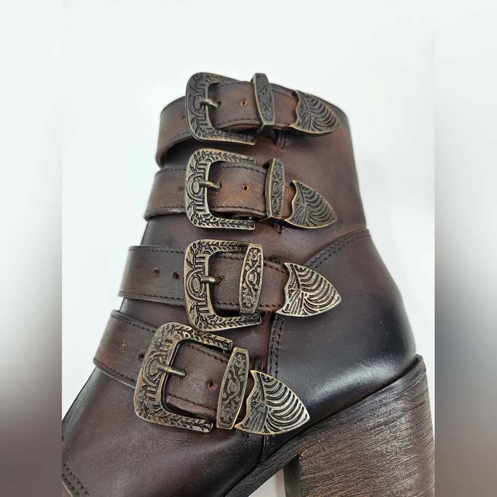 NIB Circle G by Corral Brown Western Ankle Multi Buckle Side Zip Boots 7.5 M - Picture 12 of 12